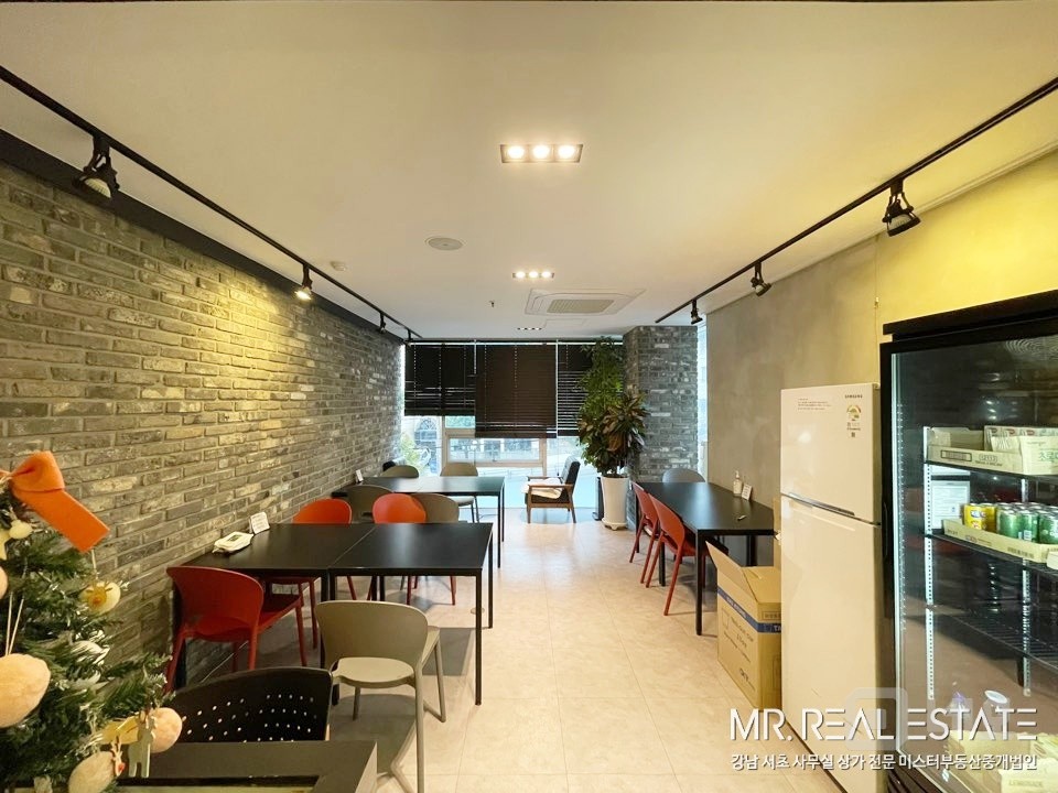 학동역2분.대로변.내외관ACE.냉난방기완비.사진有 매물의 13번째 사진