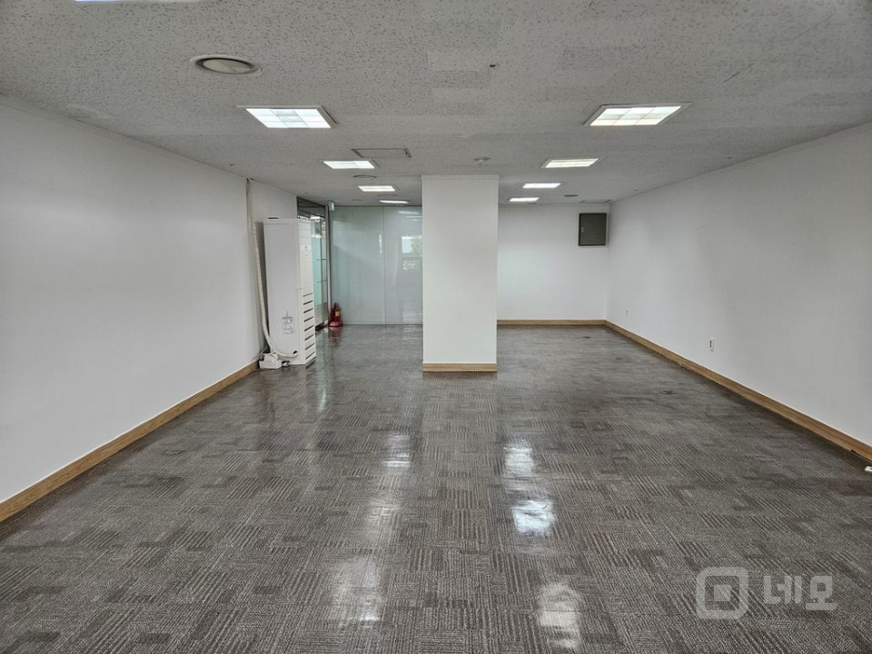 광화문역1분거리의 전망좋고 교통이 편리한 사무실 매물의 5번째 사진