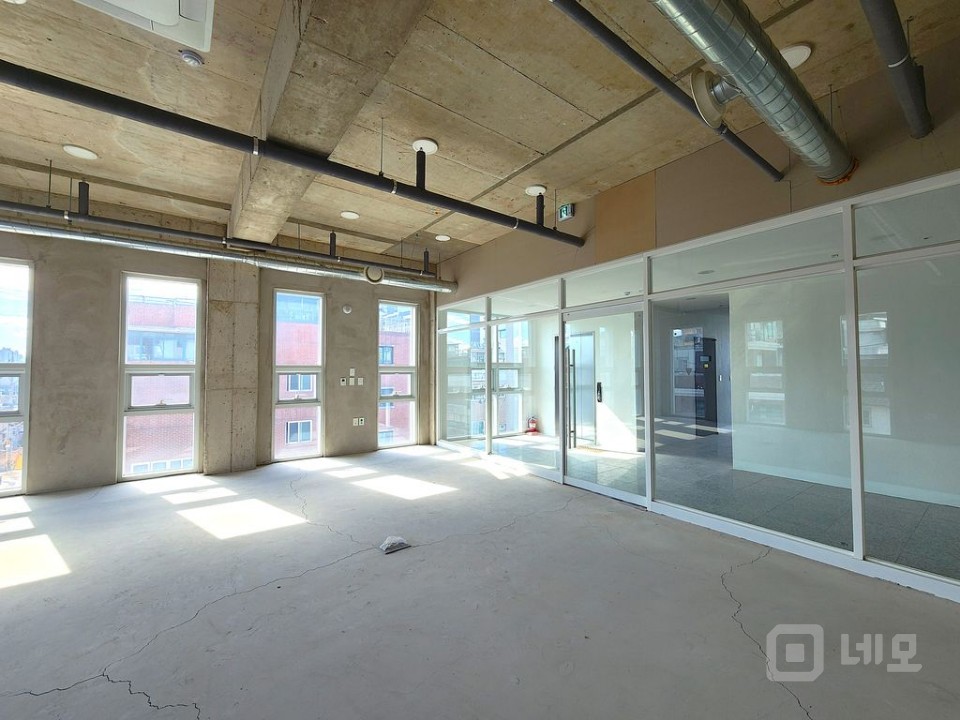 전층 통임대 가능, 다양한 업종 수용 구조 매물의 10번째 사진