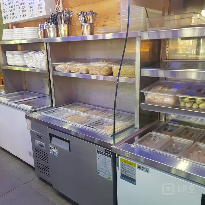 30평대 넓은 매장에 입지 조건 좋은 알짜 상가 매물의 8번째 사진