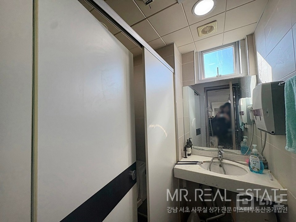 강남구청역 1분 교습소 테라스有 가성비굳 매물의 11번째 사진