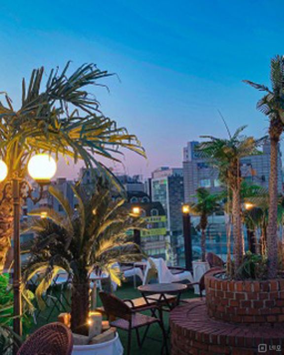 시설집기 포함, 인테리어 완비된 서교동 감성 칵테일 바 매물의 8번째 사진