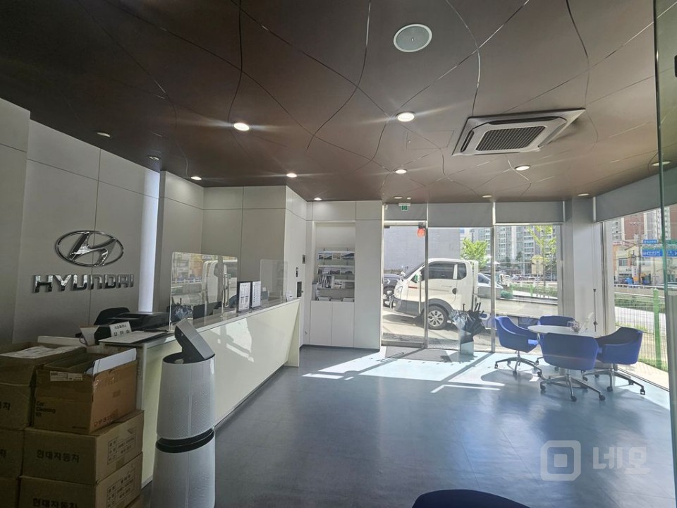 현대자동차의정부시승센타 이전으로 임대 합니다. 매물의 1번째 사진