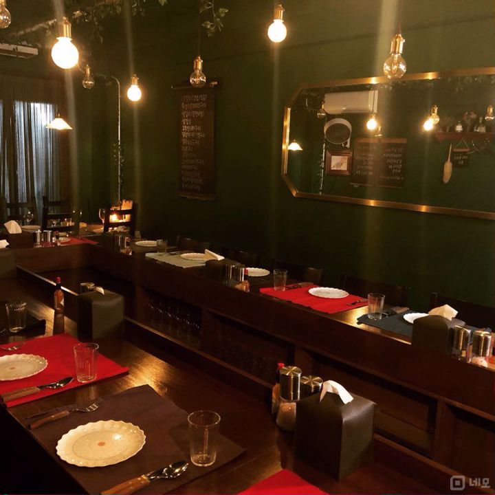 역촌동 인테리어 최상, 분위기 좋은 1층 술집 매물의 4번째 사진