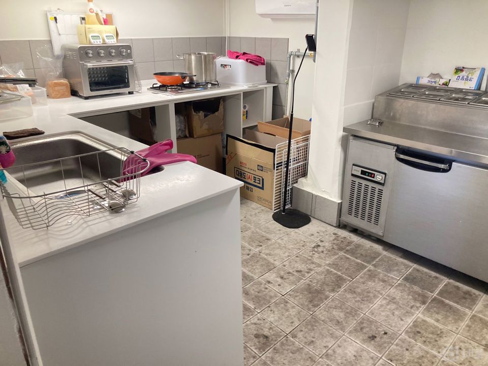 대학가 상권입니다! 매물의 6번째 사진