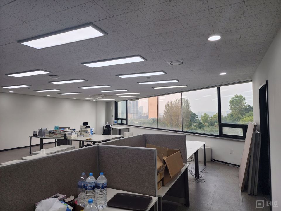 노량진동 복합상권에 위치한 학원 매물의 19번째 사진