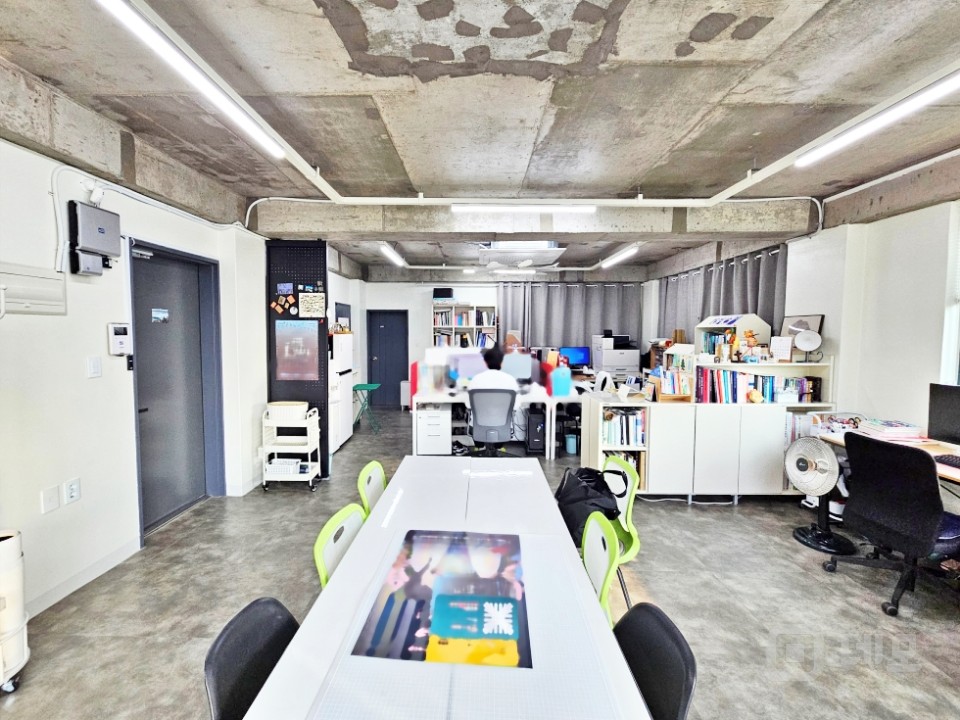 GATE 합정동 채광 좋고 가성비 좋은 대로변 사무실 매물의 2번째 사진