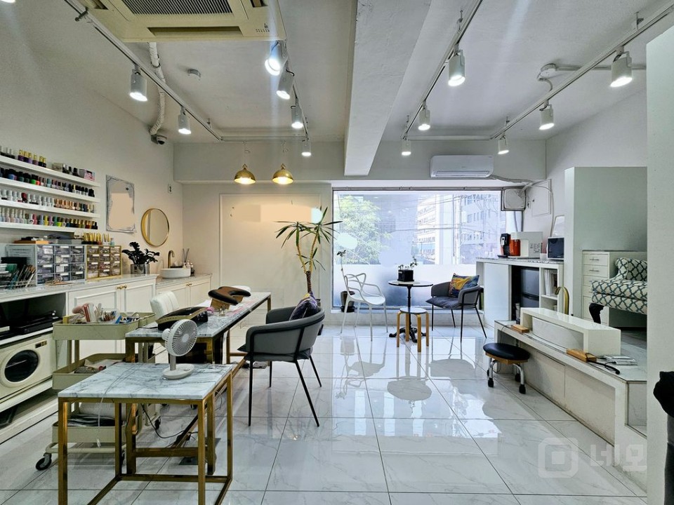 ⚡위치대비금액⚡ 유동인구 多, 노출성 매물의 6번째 사진