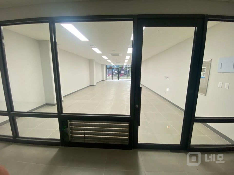 다이소입점된 초역세권 스트리트형 상가 매물의 5번째 사진