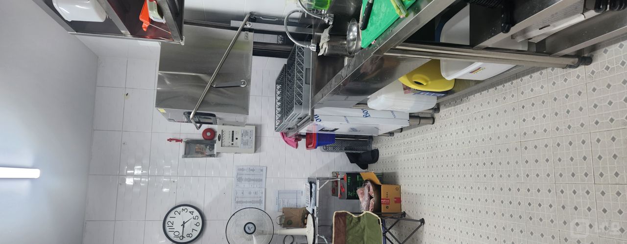 화성시 반송동, 배후수요 풍부한 실내포차 매물의 5번째 사진