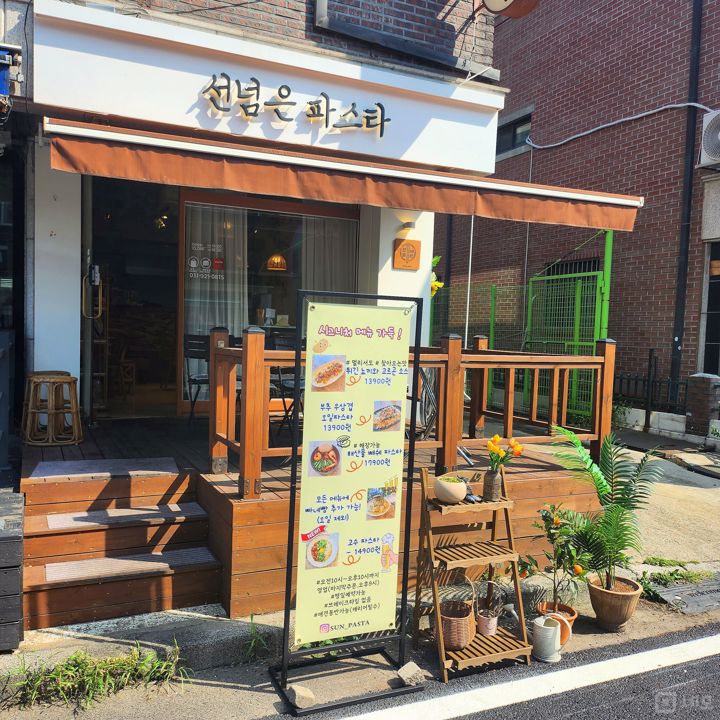 일산동구 정발산동  위치좋은 대로변  1층 상가 임대 매물의 9번째 사진