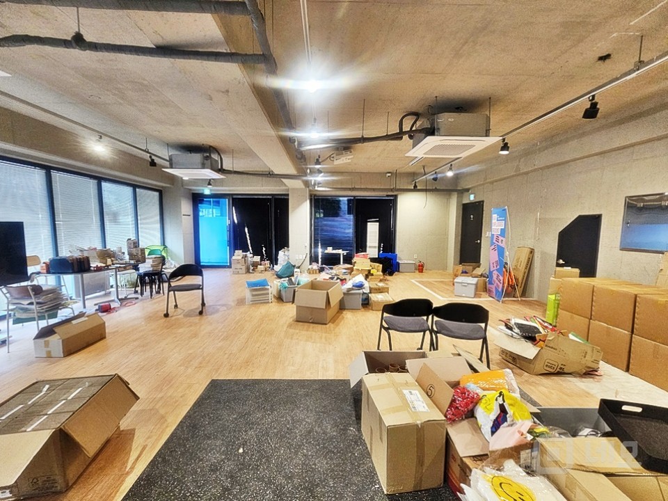 JS 합정역 역세권 1층 상가,사무실 임대! (단기임대 문의) 매물의 6번째 사진