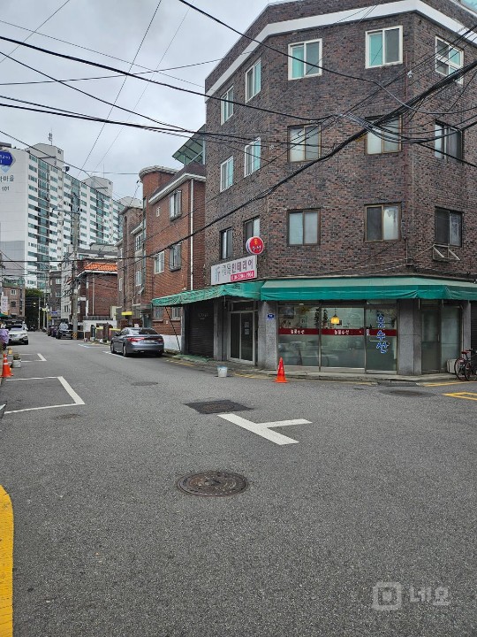 다용도 활용가능! 큰공간과 작은 공간을 모두 갖춘 매력적인 상가 매물의 5번째 사진