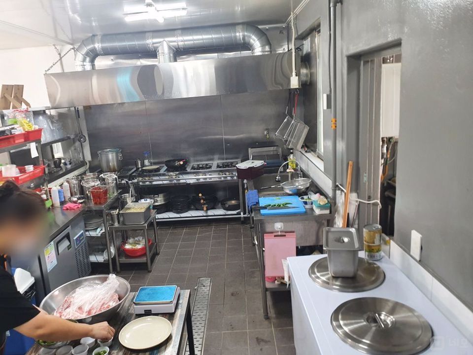 주거지 상권, 유동인구 많은 쌍용동 음식점 매물의 3번째 사진