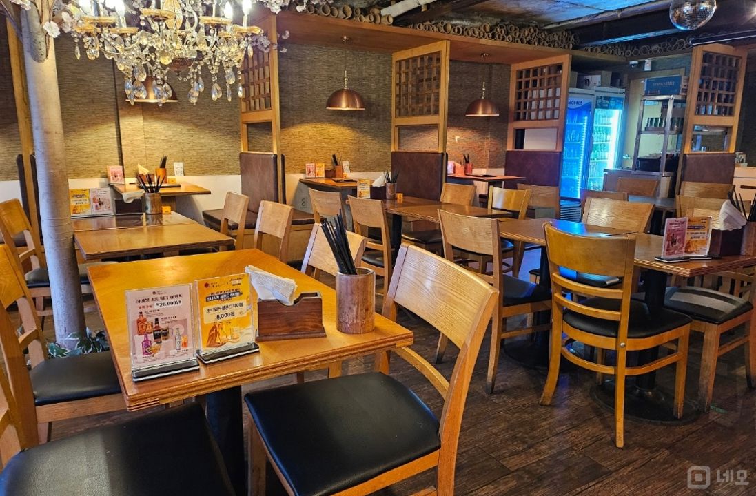 유동인구 많은, 수유동 먹자골목 내 술집 통임대 매물의 4번째 사진