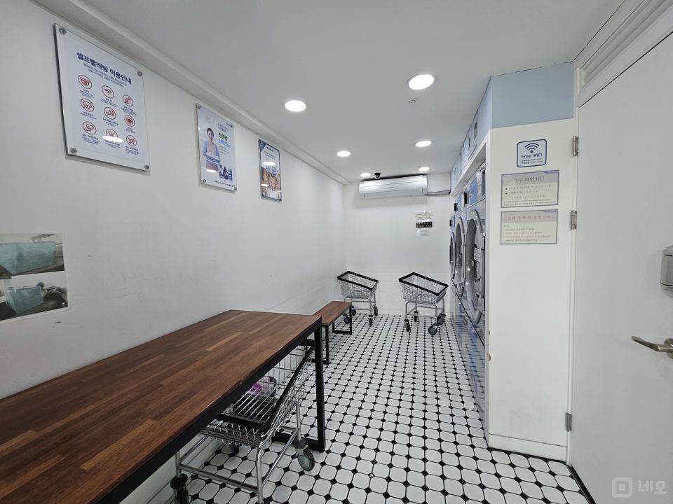 봉화산역 부근 초역세권에 위치한 신내동 1층 셀프빨래방 매물의 2번째 사진