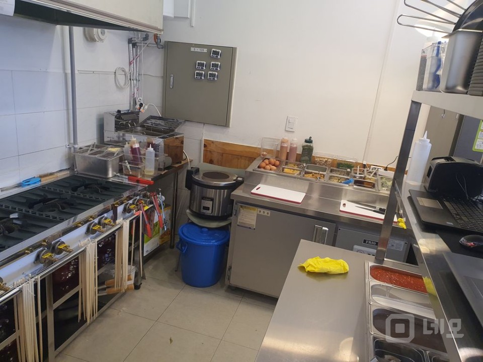 장사 잘되는 음식점 매매 합니다. 매물의 2번째 사진