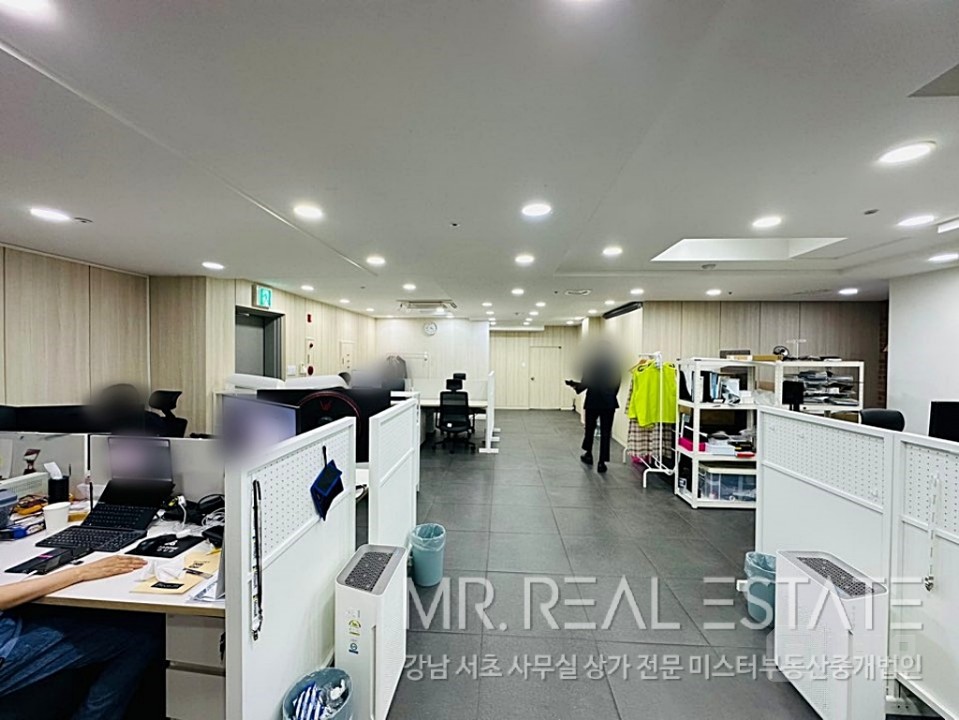 역삼역4분.테라스有.룸2.1층같은지층.가성비甲 매물의 3번째 사진