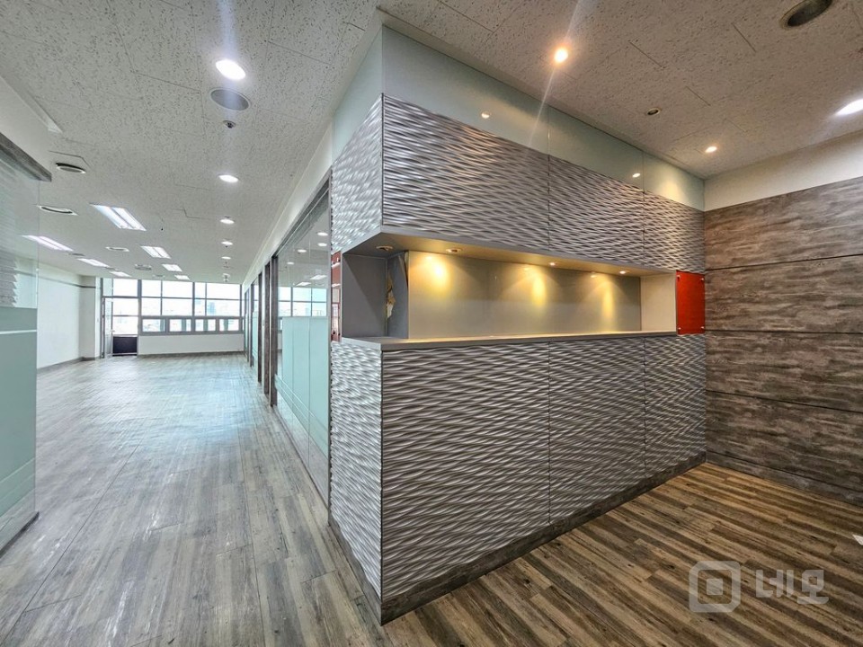 가산초역세권 전용38평 룸3개 탕비 즉시입주가능 매물의 11번째 사진