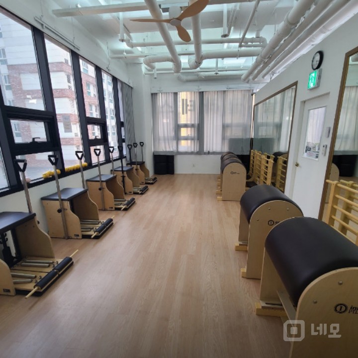 이대역 신촌역 더블역세권 대학가+오피스상권에 위치 다양한업종 가능  매물의 1번째 사진