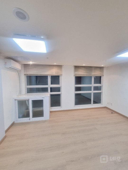 ★선릉역 인접 가성비 좋은 사무실 매물의 1번째 사진