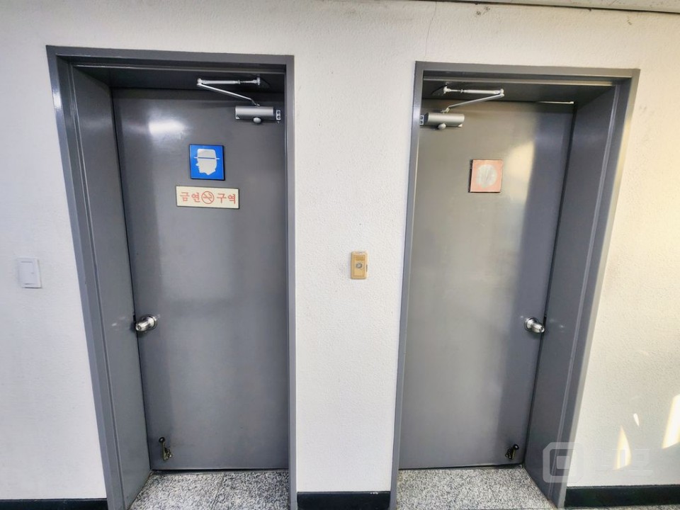 📍압구정역 구분룸+테라스 오피스📍 매물의 10번째 사진