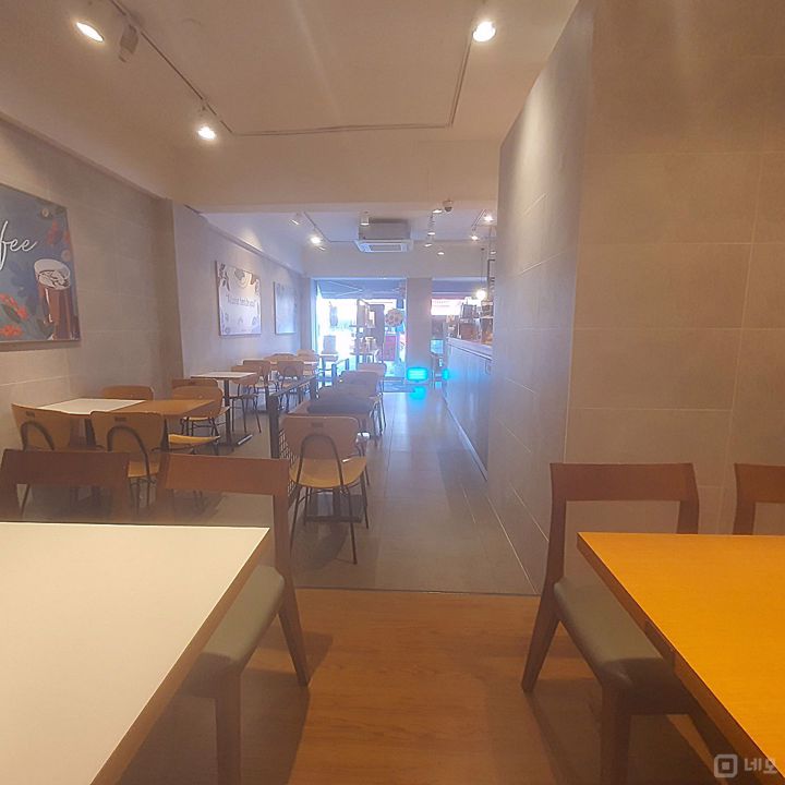 신당동 초역세권, 다양하게 이용 가능한 카페 매물의 2번째 사진