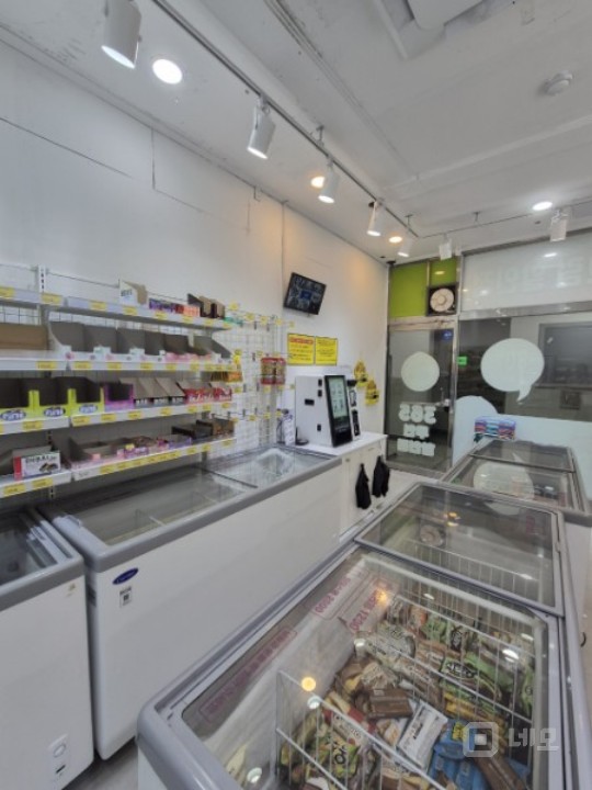 신당삼성아파트 1층 상가  매물의 3번째 사진