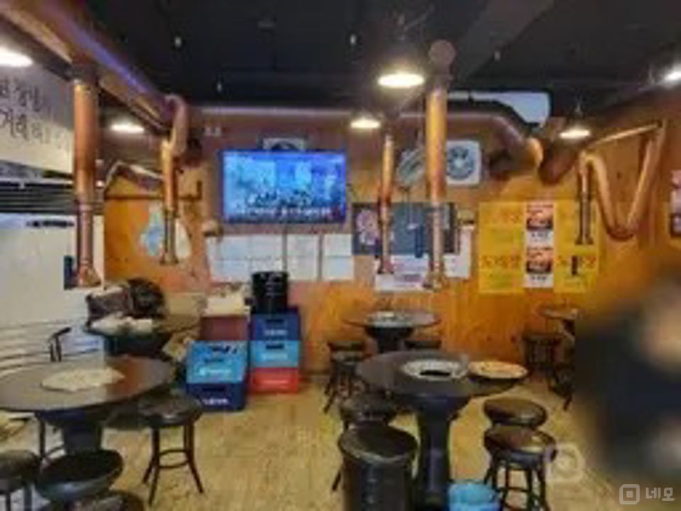 상수역 도보1분 초역세권 1층 고깃집 매물의 2번째 사진
