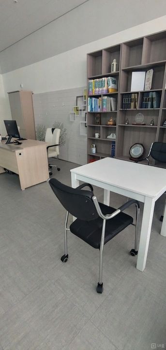 광교.수원.용인 법조타운 스타벅스 인근 상가 임대 매물의 2번째 사진
