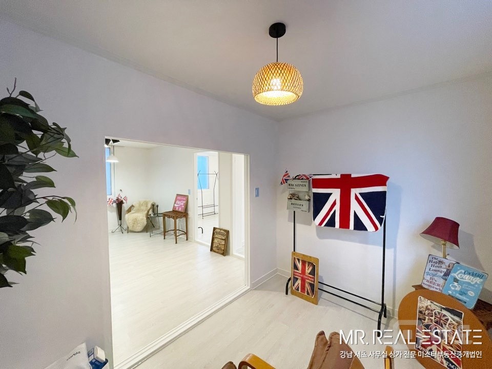 논현초옆.인테리어ACE.사무실.상가.모두환영 매물의 4번째 사진