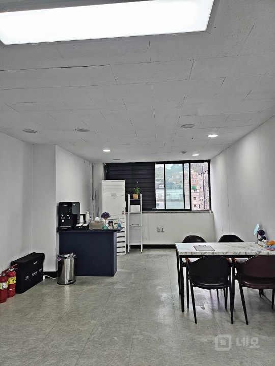 성산동 대로변 가성비 좋은 사무실 임대 매물의 4번째 사진