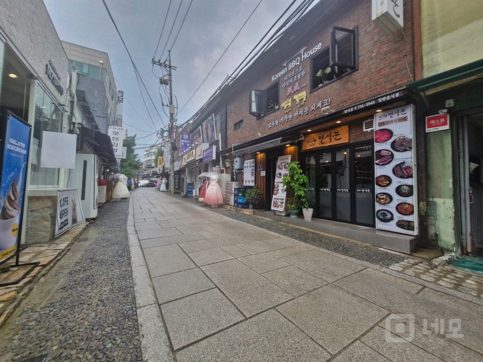 경복궁 인근 외국인 핫플! 월매출 1,500만원 카페 임차인 모집 매물의 9번째 사진