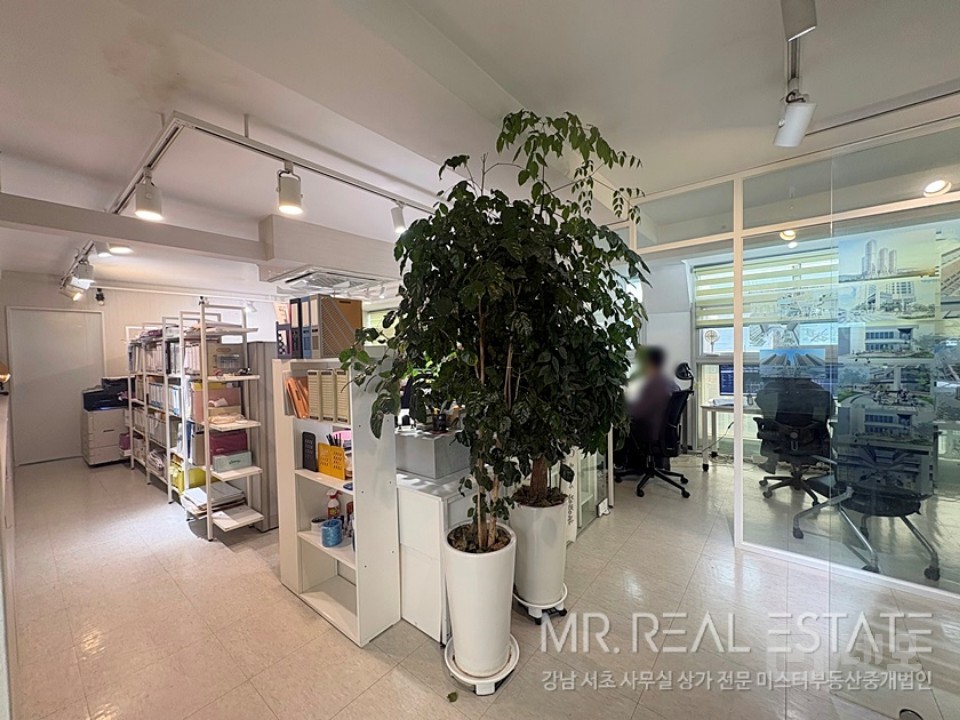 인테리어S급 언주2분 엘베有 빠른계약예상 매물의 1번째 사진