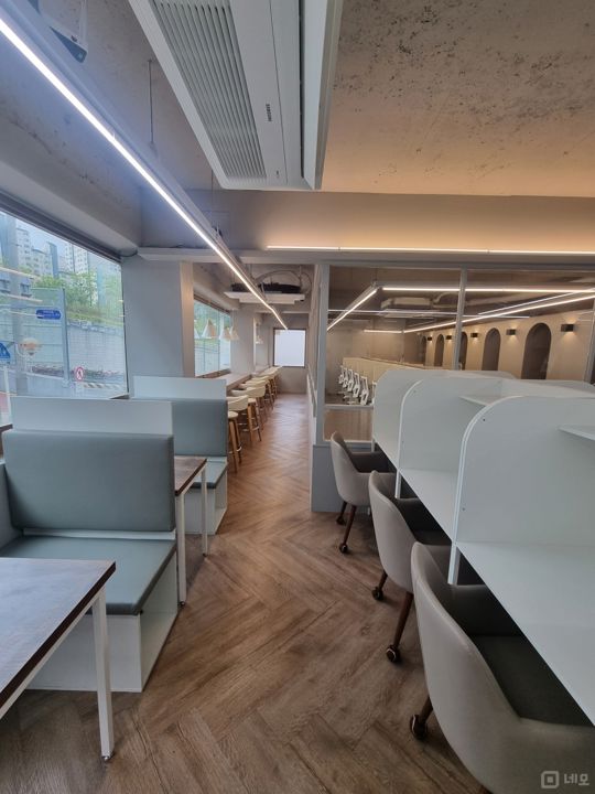 신길동 주거지역 위치, 시설 완비, 다수의 학교 가까운 스터디 카페 매물의 3번째 사진