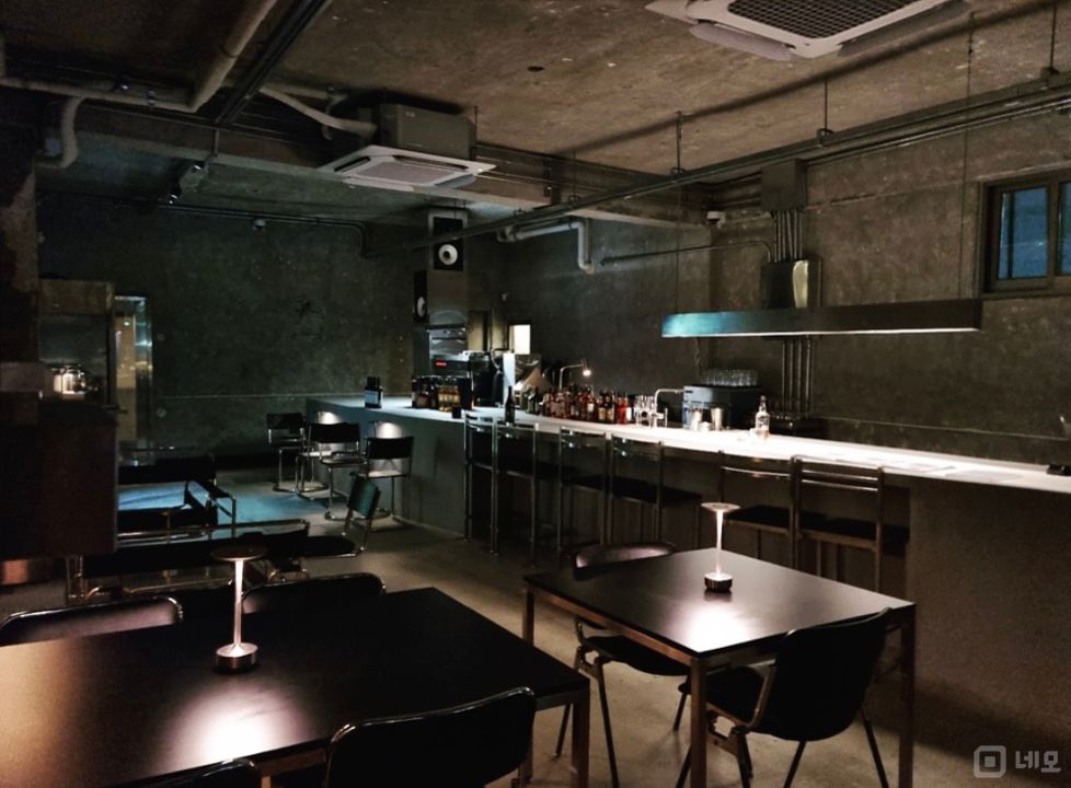 을지로4가역 인근에 위치한 분위기 좋은 카페 매물의 2번째 사진