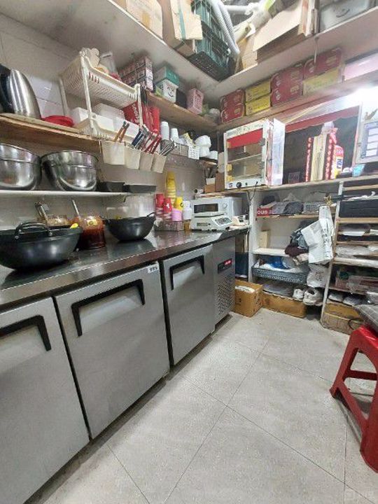 부산 금곡동 대로변 1층 치킨집 매물의 7번째 사진