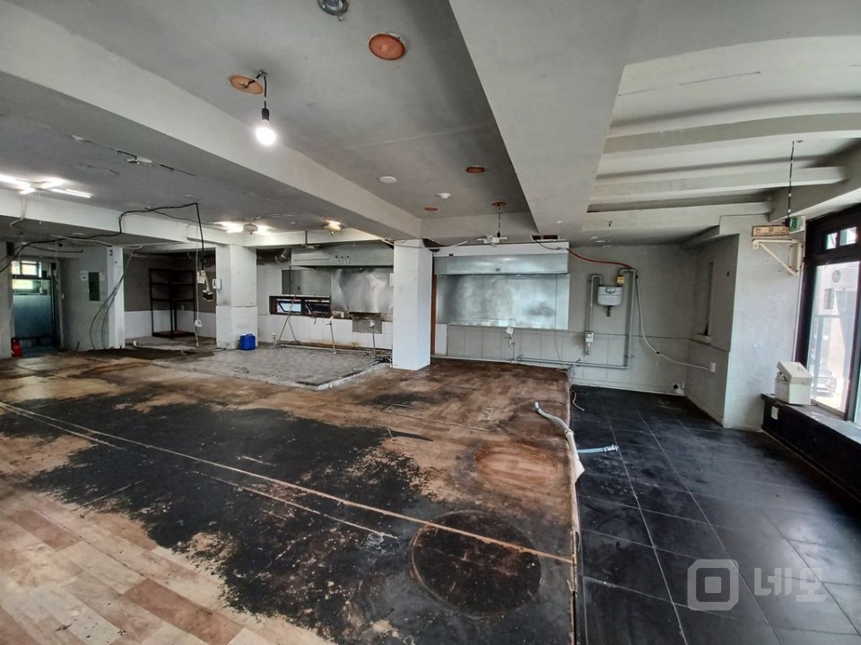 부천 역에서 가까운 유동 많은 점포임 매물의 6번째 사진