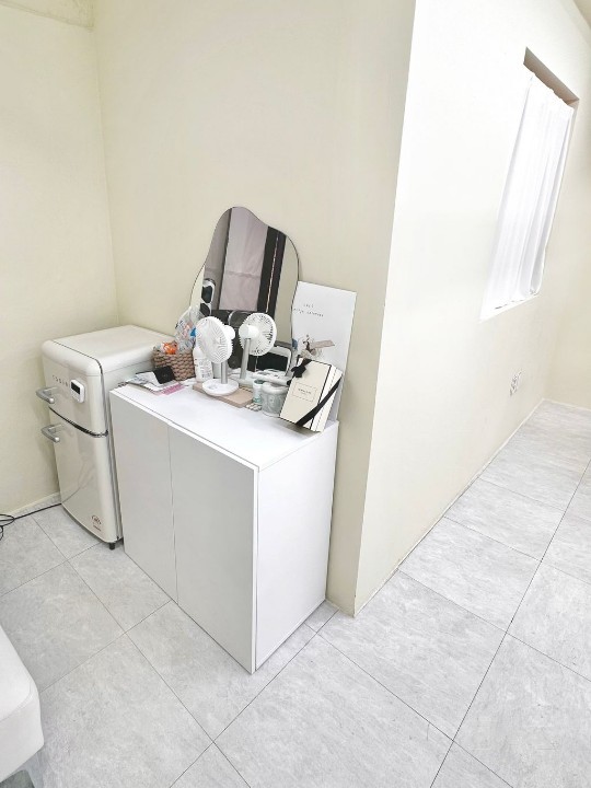 홍대입구역 인근 소형 점포 매물의 3번째 사진