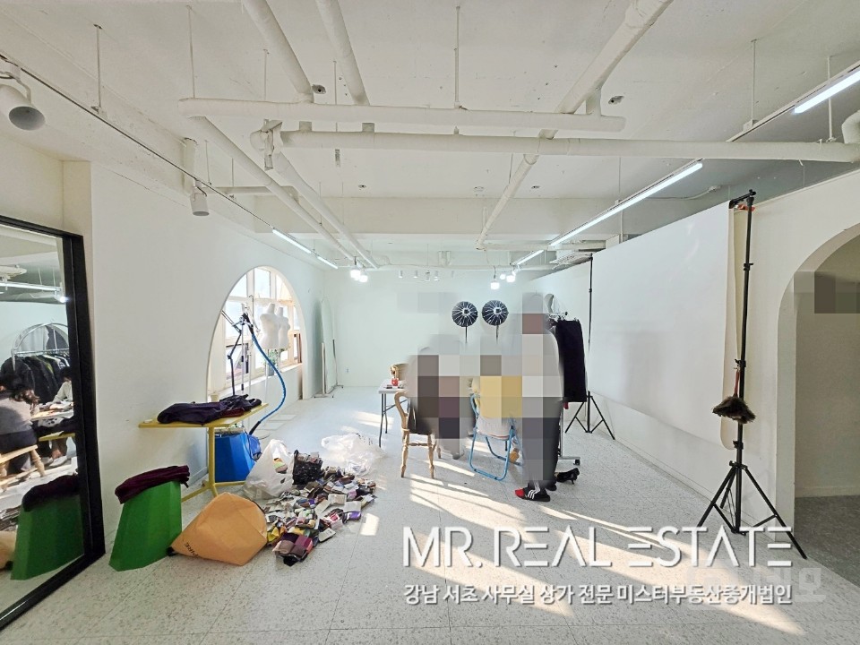 ♥인테리어SS급.자주식무료2대.룸3.무권리.조기계약예상ACE♥ 매물의 3번째 사진