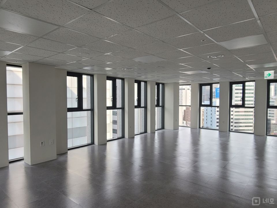 신축건물 첫입주 고객 모집합니다. 매물의 3번째 사진