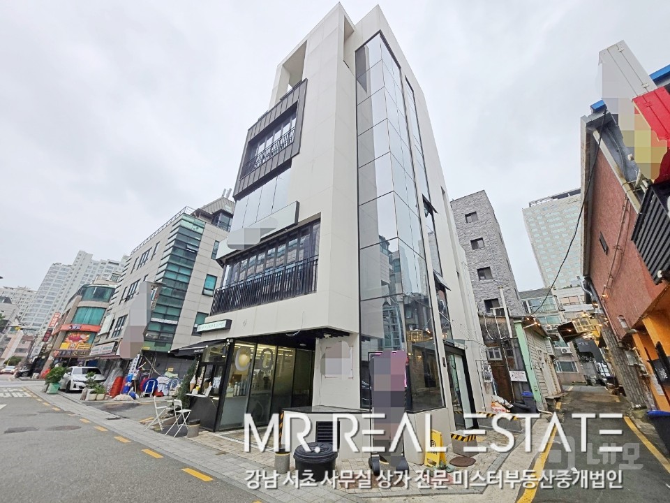 너무이쁜 루프탑 .소형ACE.상가가능.삼성중앙역5분 매물의 8번째 사진