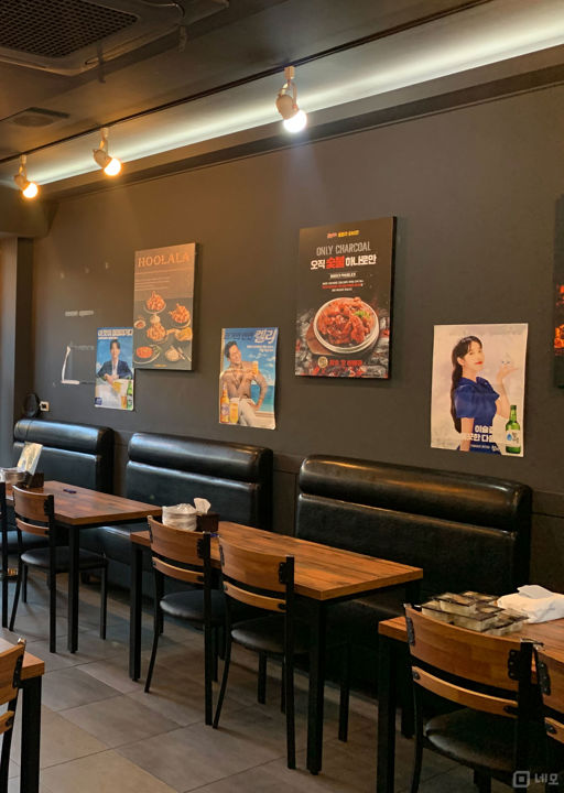 상록구 월피동, 대로변에 위치한 1층 치킨전문점 매물의 2번째 사진