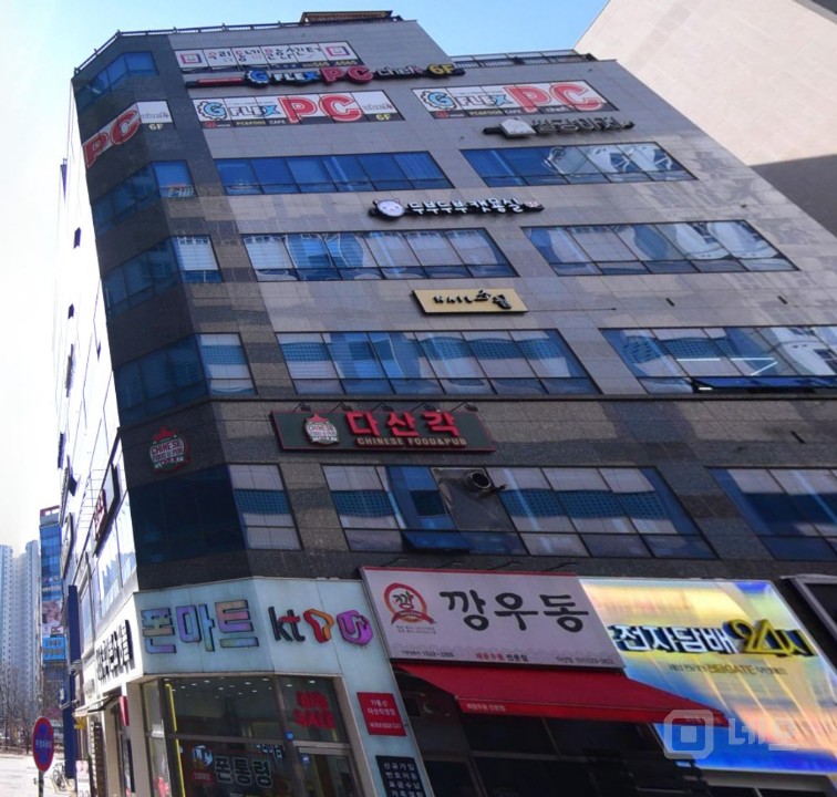 공원앞,전용 106,다용도 사용가능 매물의 2번째 사진