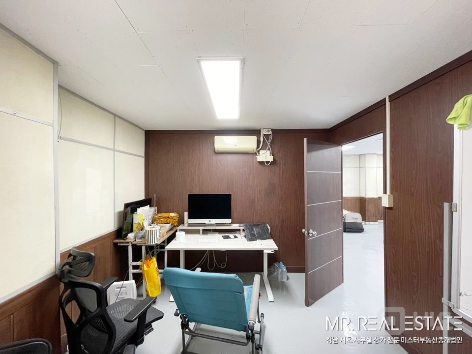 사진有.양재역 인근.가성비甲. 깔끔한 사무실 매물의 6번째 사진
