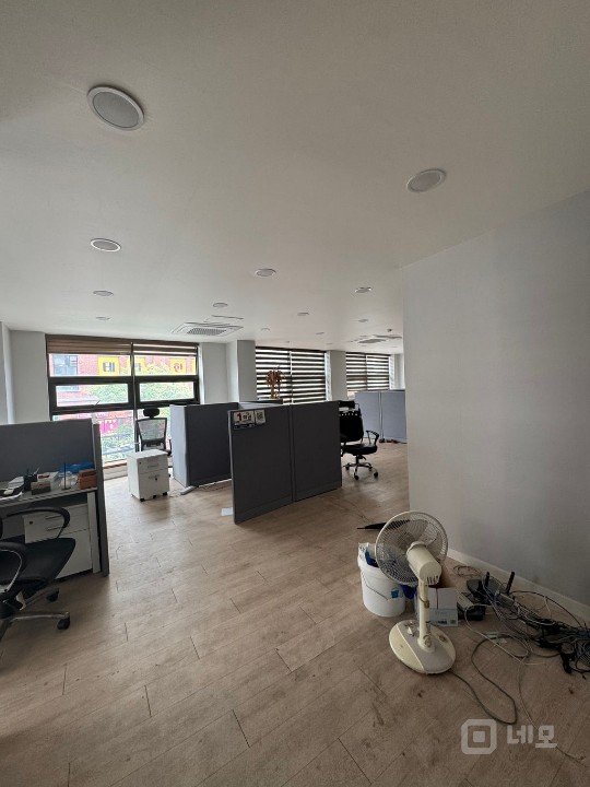 NEW 대형 지산 단지 내 사무실   매물의 6번째 사진