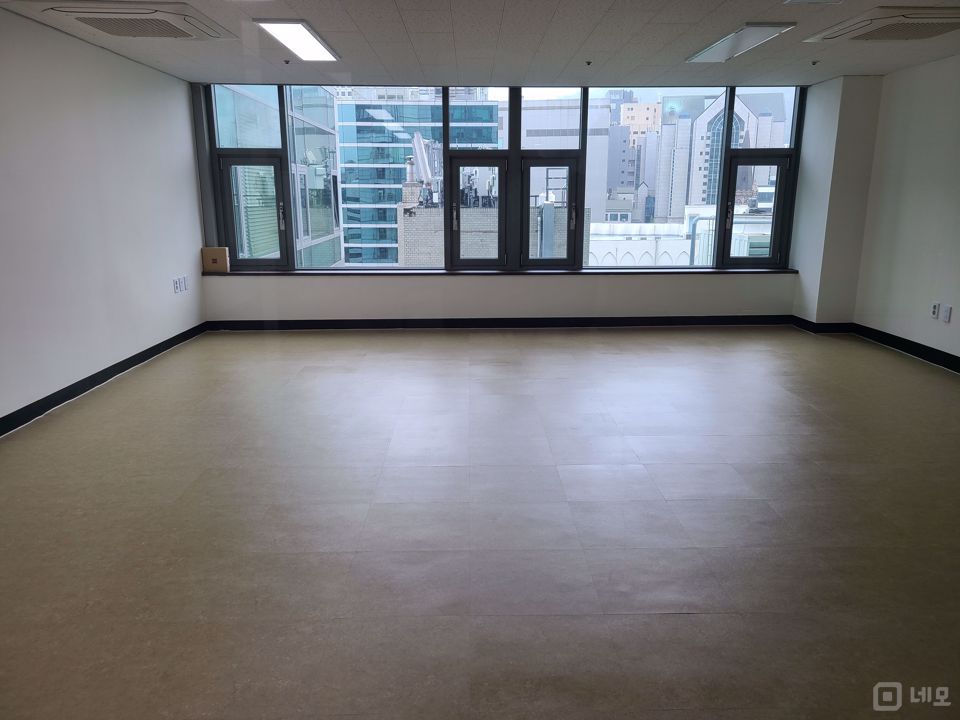 을지로3가역 1분 거리의 전망 좋고 교통이 편리한 사무실 매물의 1번째 사진