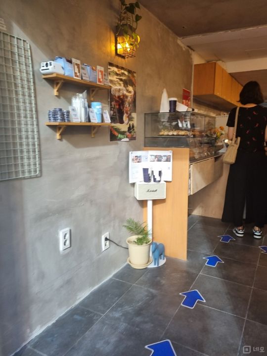 대현동 인테리어 및 시설 최상 카페 매물의 1번째 사진