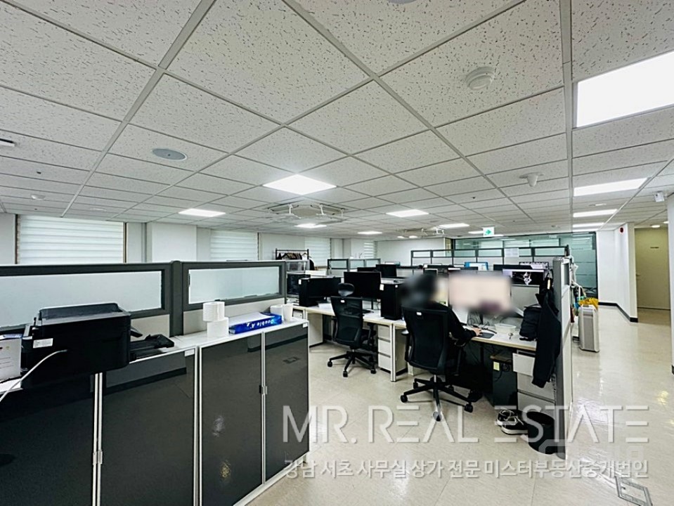 인테리어 최상, 시설비 무, 역세권, 접근성 좋음 매물의 1번째 사진