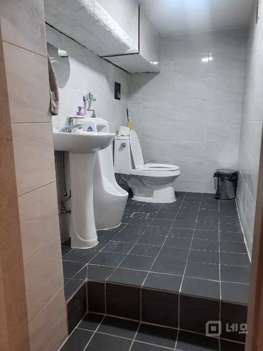 강남대로변 노래주점(주류 판매 가능) 매물의 10번째 사진